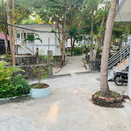 Studio di 80 m² in con 1 bagno privato in zona Spiaggia Coconut Beach Derm Tkov Village Esterno foto