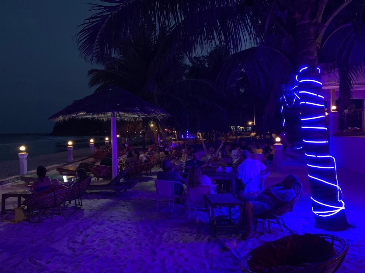 Studio di 80 m² in con 1 bagno privato in zona Spiaggia Coconut Beach Derm Tkov Village Esterno foto